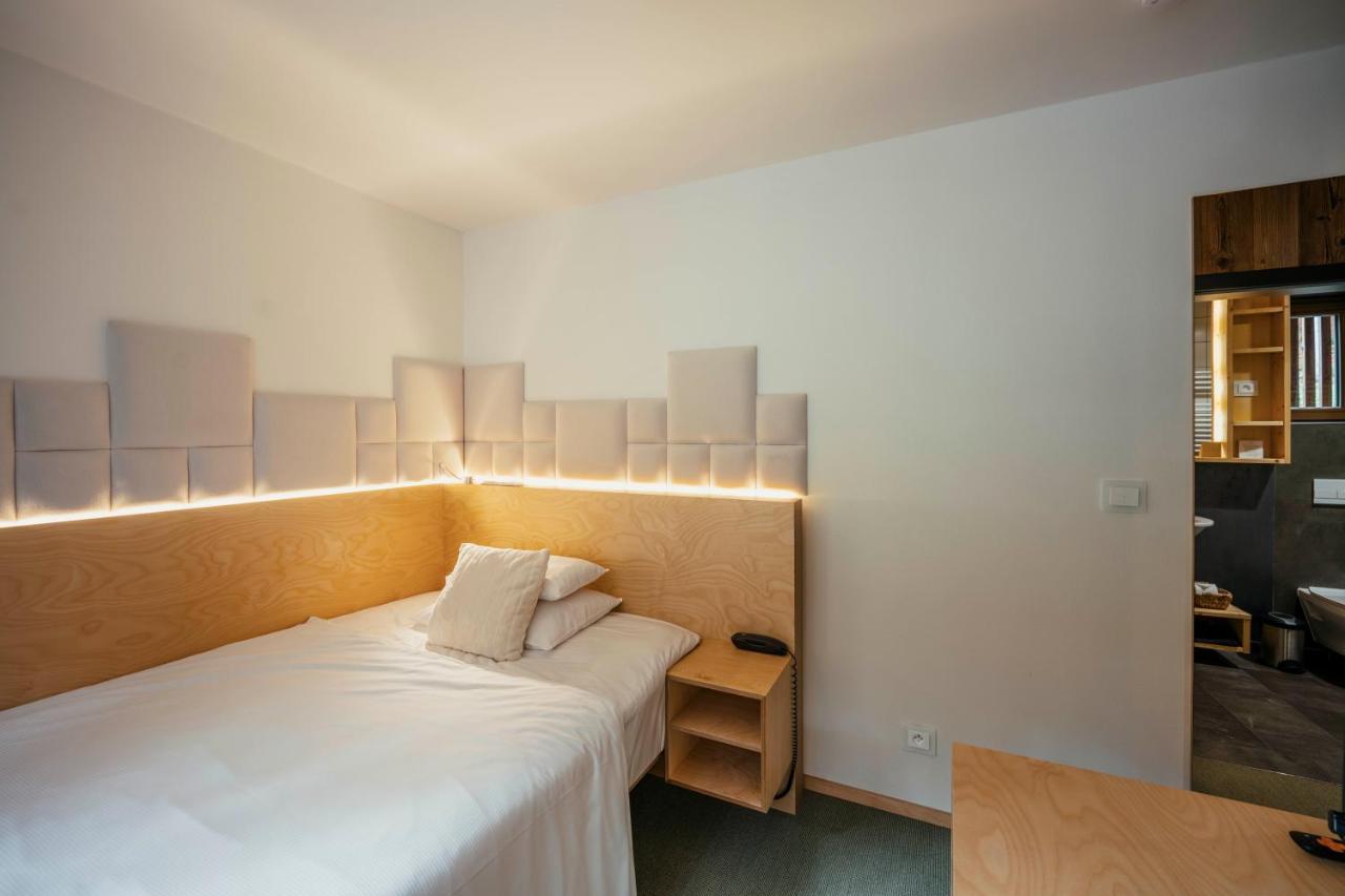 Endemit Boutique Hotel & Spa Horní Bečva Exteriör bild