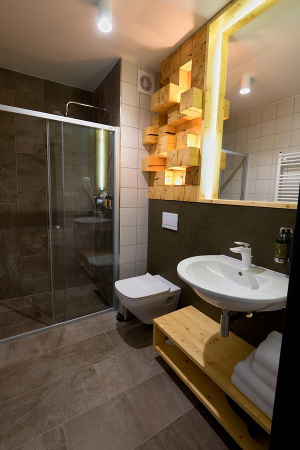 Endemit Boutique Hotel & Spa Horní Bečva Exteriör bild